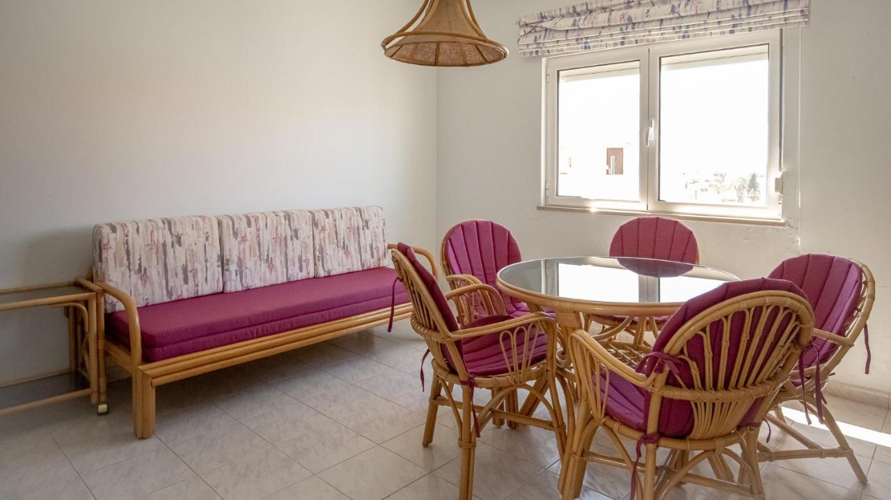 Apartamento Palmeira Gale - Beach - Pool - By Bedzy Albufeira Zewnętrze zdjęcie